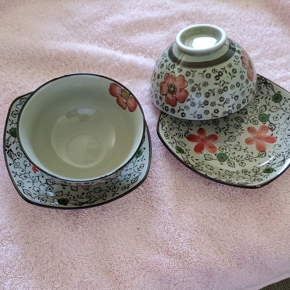 2 set midiam size plates